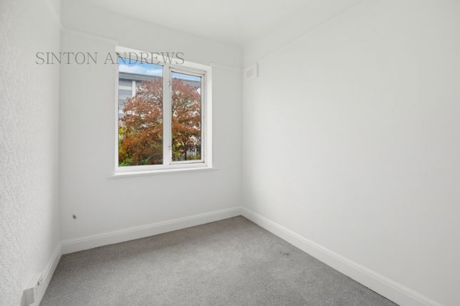 Nestles Avenue, London photo 5