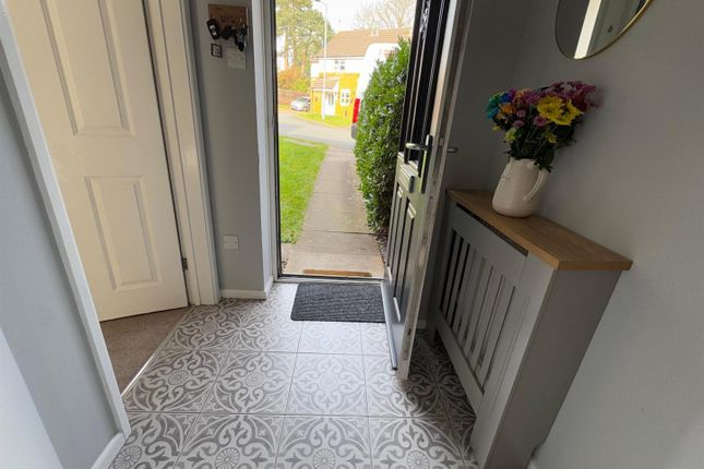 4, Ash Crescent, Bromyard photo 2