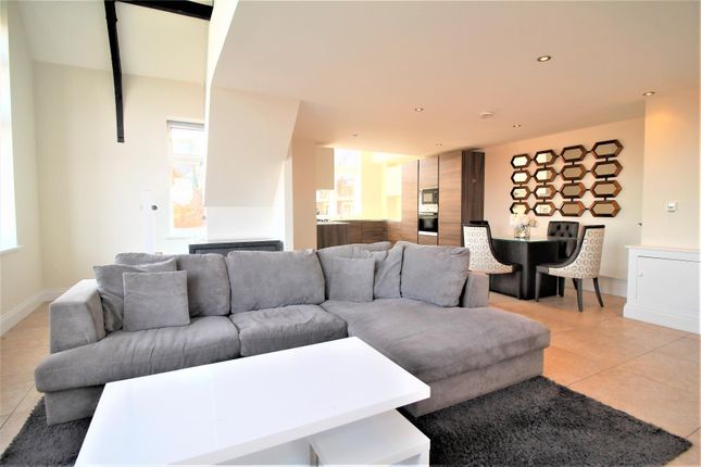 Flat to rent in Washington House, Marlborough Drive, Bushey, Hertfordshire