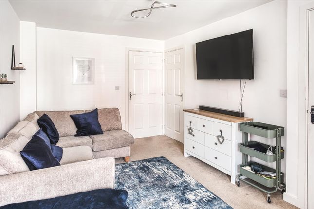 9, Ripley Avenue, Derby photo 4