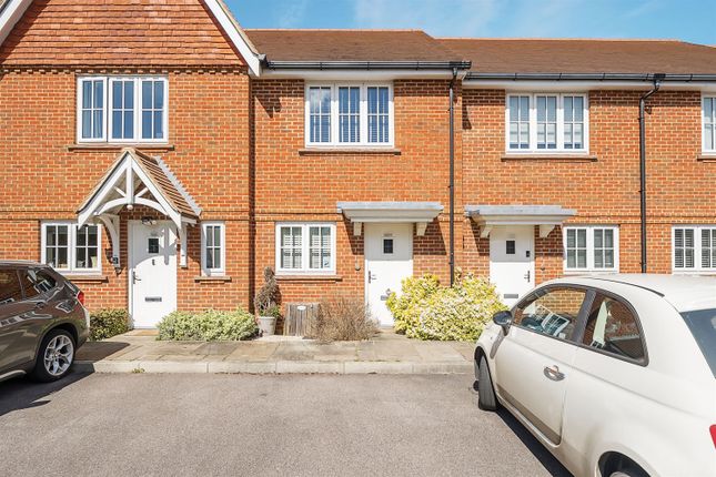 Thumbnail Terraced house to rent in Longhurst Avenue, Horsham, West Sussex