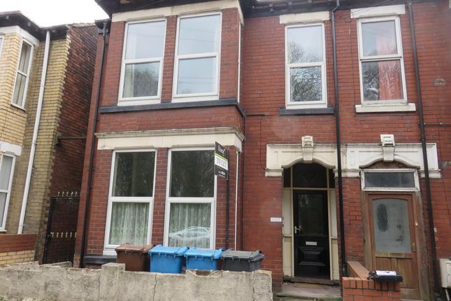 Flat for sale in Spring Bank West, Hull