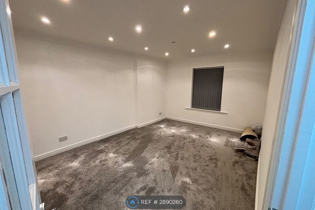 Flat, Bethcar Street, Ebbw Vale photo 3