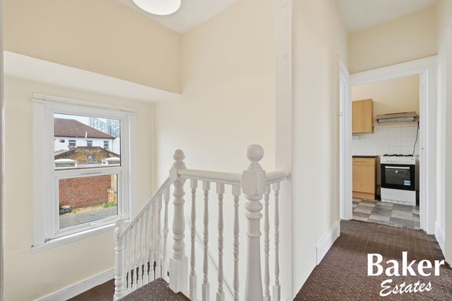 40b, Richmond Road, Ilford photo 2