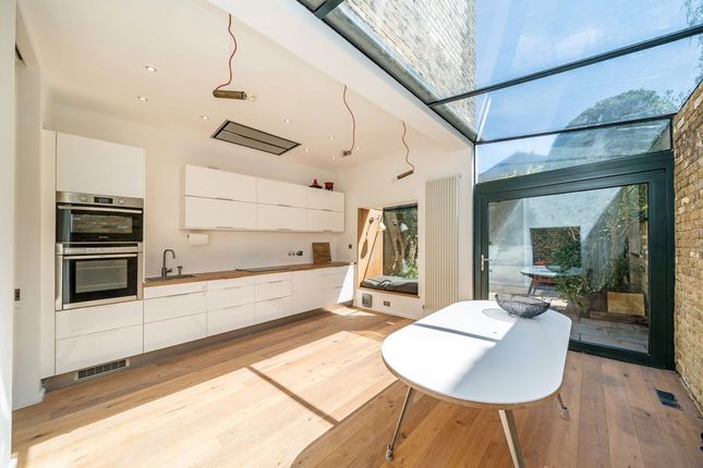 63, Monkton Street, London photo 4