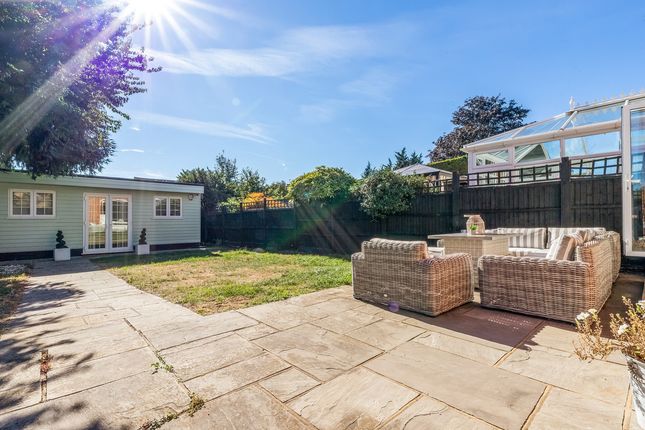 104, Iron Mill Lane, Kent photo 3