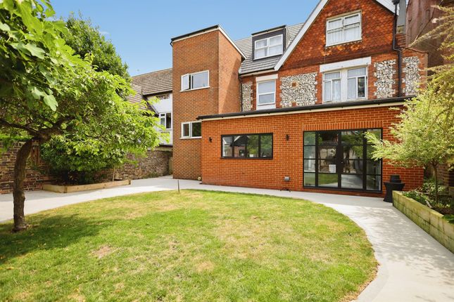 Flat 1, 85, Enys Road, Eastbourne photo 4