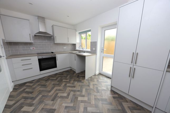 33 Dean Street, Aberdare photo 2