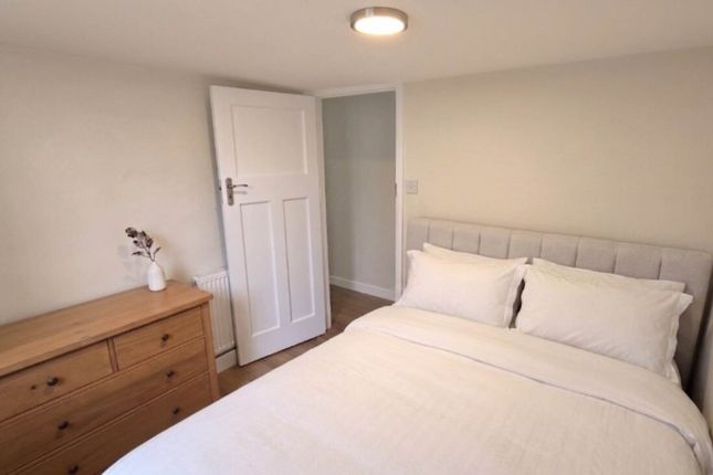2 Cavendish House, Hartington Road, London photo 3