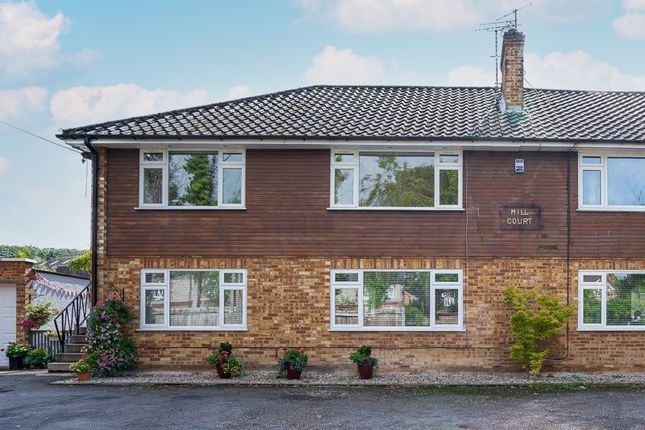 Flat for sale in Cores End Road, Bourne End