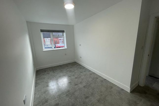 Flat to rent in Flat 1, Stoney Stanton Road, Coventry