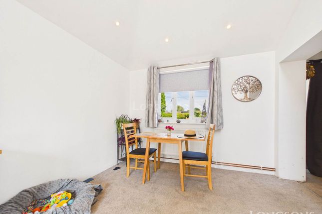 32, The Street, Attleborough photo 4