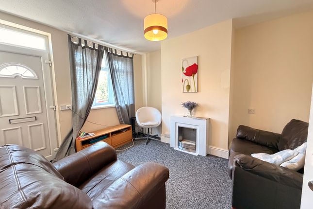 77, Nottingham photo 5