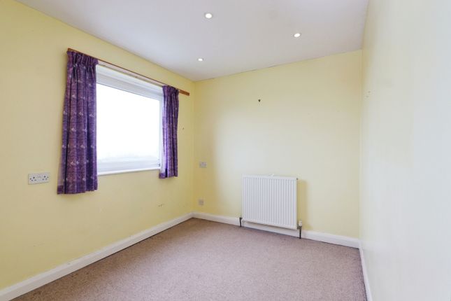 Flat for sale in Hallam Grange Close, Sheffield, South Yorkshire