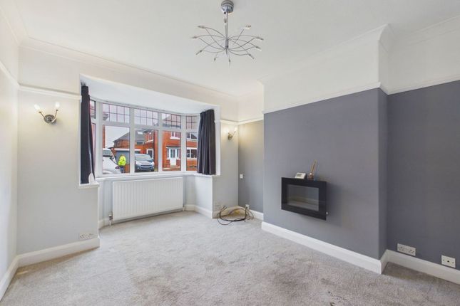 6, Ash Grove, Whitby photo 4