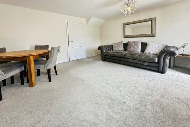 57, Northburgh Avenue, Stafford photo 2