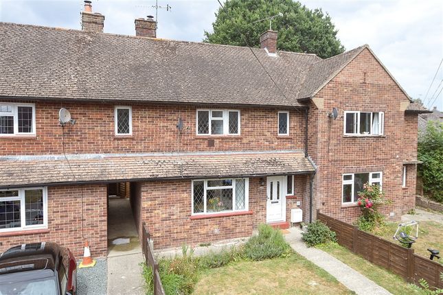 3-bed house on Drivers Mead, Lingfield, £380,000