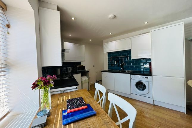 Upper Maisonette, 1, St. Dominic Street, Penzance photo 3