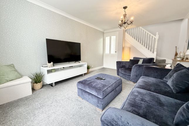 16, Ainthorpe Close, Sunderland photo 4