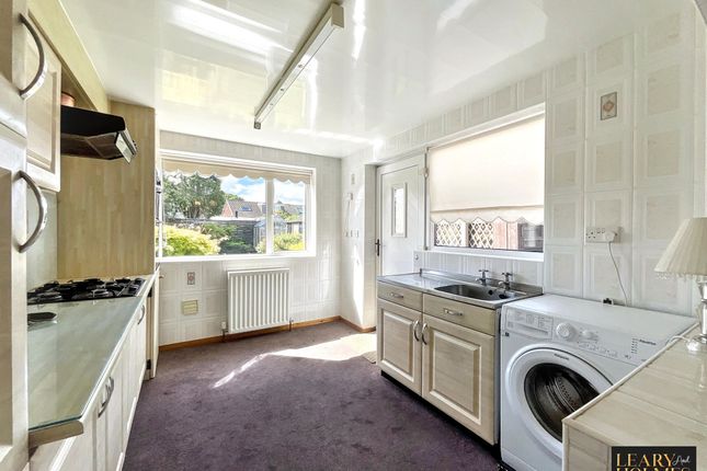 54 Windsor Drive, Sunderland photo 3