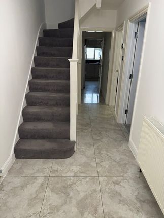 20, Keston Road, Thornton Heath photo 2