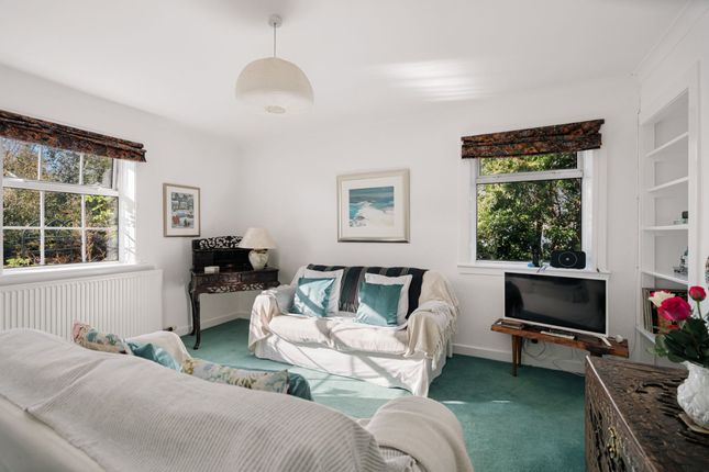 Beacon Cottage, 2 Craigton Cottages, Glasgow photo 3
