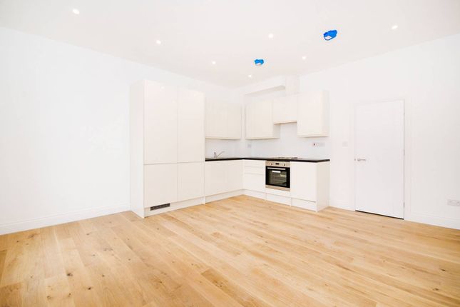 Thumbnail Flat to rent in The Mall, Ealing Broadway, London