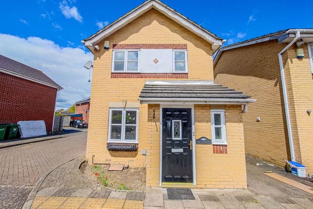 Thumbnail Detached house to rent in Kentlea Road, West Thamesmead, London