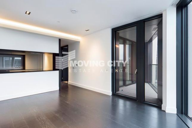 Flat to rent in Amory Tower (The Madison), Marsh Wall, London