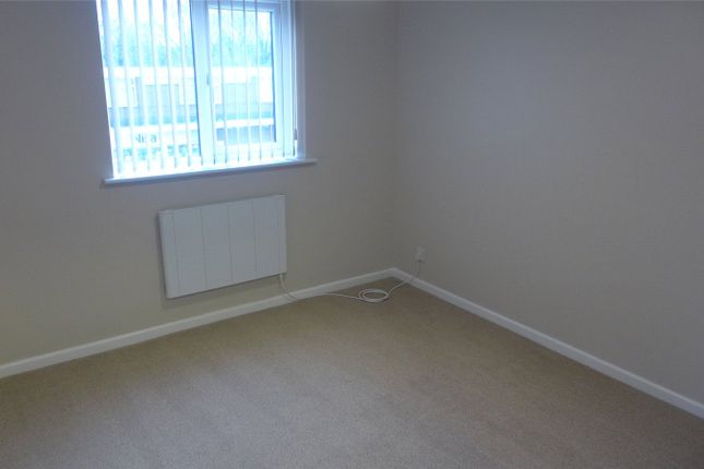 12, Winsford Court, Coventry photo 4