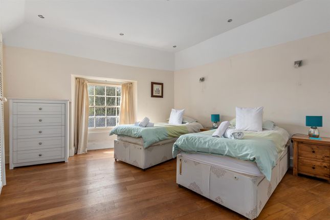 Bell Tree House Tenby  -30.Jpg