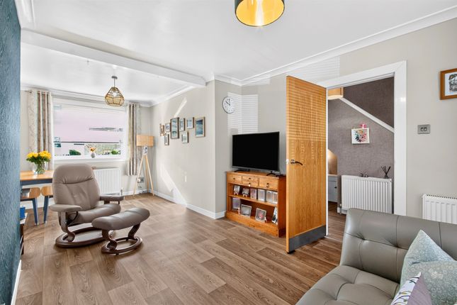 15, Faskin Road, Glasgow photo 4