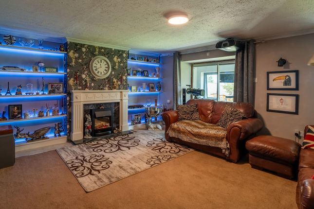 Farmhouse Lounge