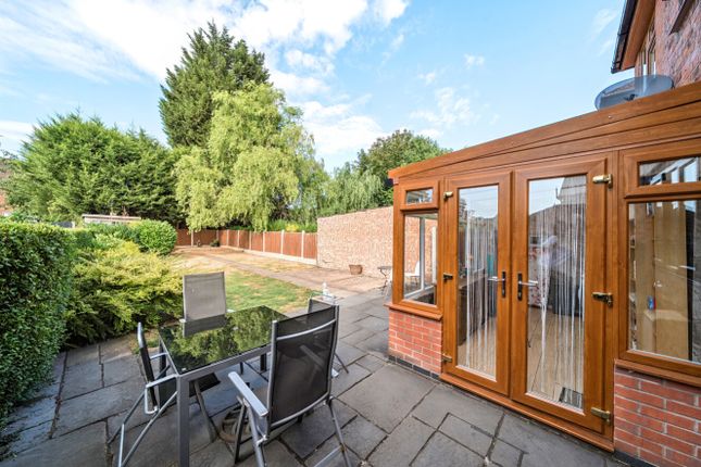 17, Ewell Road, Wollaton photo 3