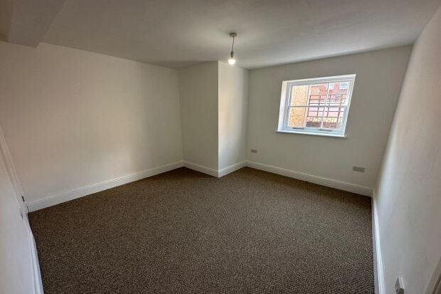 Flat to rent in Northgate House, Newark