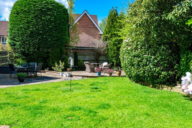 1 Elm Grange Cow Lane, Wilmslow photo 4