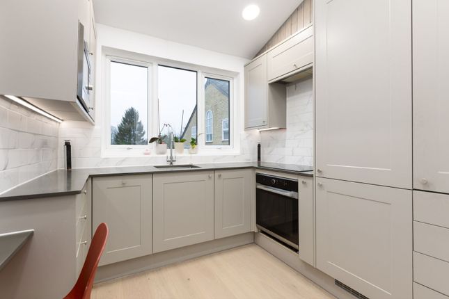 2-bed house on 29f, Nightingale Road, Hitchin, £1,800/mo