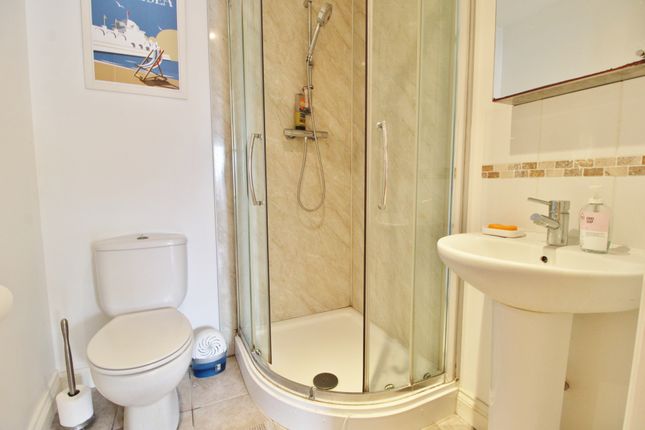 Flat 9 Ascot House, 84, Elm Grove, Southsea photo 4