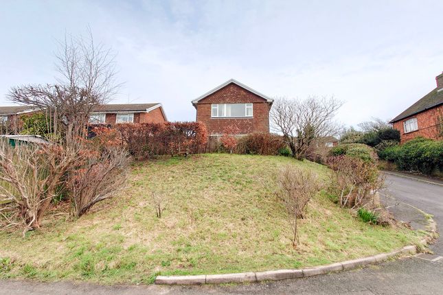 Link-detached house for sale in Avis Close, Newhaven