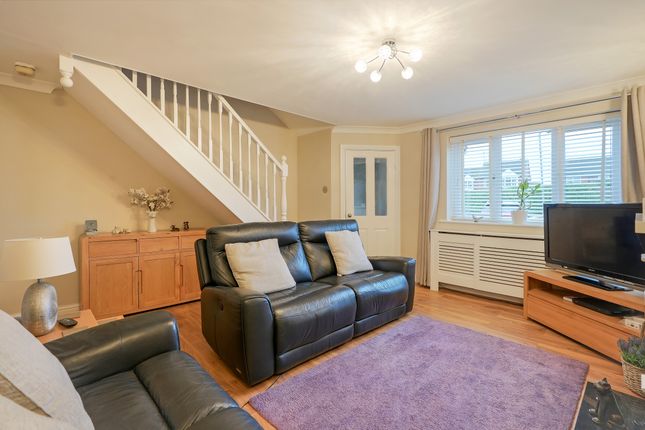 34, Whitehead Close, Sheffield photo 4