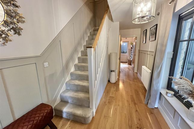 4, Glossop Brook View, Glossop photo 3