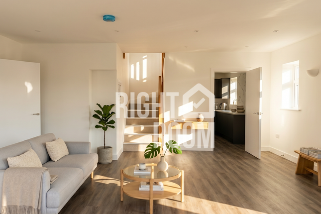 Flat 4, Southampton photo 2