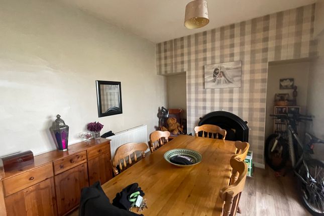 67, Victoria Road, Walton-Le-Dale photo 2