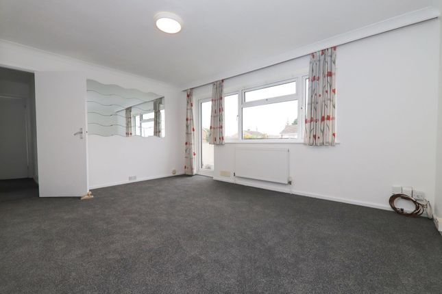 79 Stratfield Road, Borehamwood photo 4