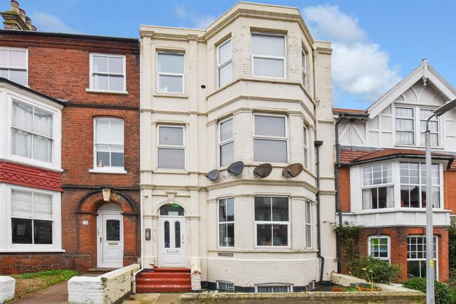 Thumbnail Flat for sale in Alfred Road, Cromer