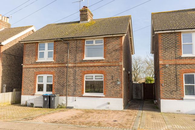 2-bed house on 4 Weatherhill Cottages Hathersham Close, Horley, £375,000