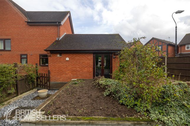 Detached house for sale in Hogarth Road, Leicester, Leicestershire