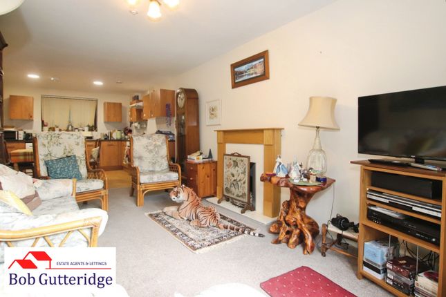 Apartment 7, Mill Rise Village, Lymebrook Way, Newcastle-under-Lyme photo 3