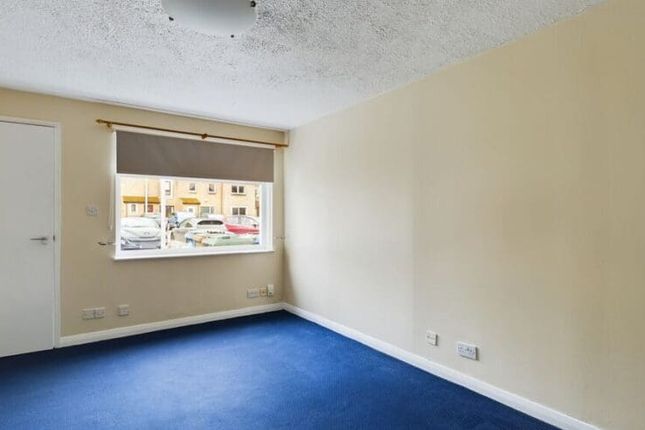 Flat for sale in 157 Maryfield Park, Livingston