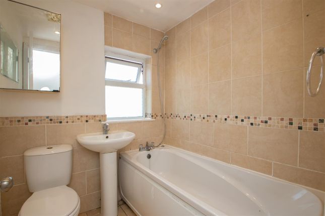 16, Abbey Road, Milton Keynes photo 4